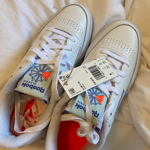 White Reebok Sneakers - Picture 2 of 3